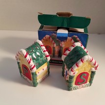 Candy House Candy Cane Salt &amp; Pepper Shaker Set Christmas Holiday Unused - £7.98 GBP