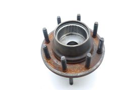 03-04 FORD F-350 SD 4X4 ABS FRONT WHEEL HUB E0165 image 2
