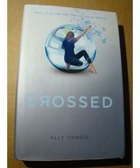 CROSSED - HARDBACK DUST JACKET - 1ST EDITION 1ST PRINT - ALLY CONDIE - $259.83 MXN