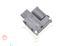 04-10 AUDI A8 L QUATTRO HEATER FLAP MOTOR ACTUATOR Q6855 image 2