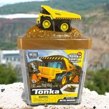 Tonka Dig &amp; Dirt Metal Movers Dump Truck Die Cast w/ 16oz Tonka Sand - No Mess - £8.19 GBP