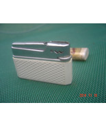LOT-032 VINTAGE SOVIET RUSSIAN USSR GAS BUTANE ORIGINAL LIGHTER WORKS 19... - $1,120.74 MXN