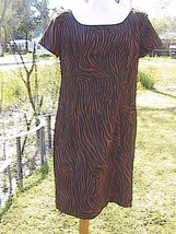 Robbie Bee Brown Short Sleeve Dress - $15.00