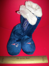 NFL Women Clothes 5/6 Small New England Patriots Football Slipper Boot Pair Set - $23.74