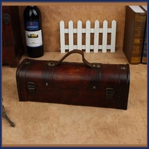 Old Country Wooden Wine Storage Carry Case with Leather Straps and Metal Clasps  image 3