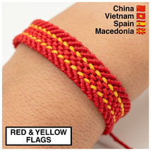 ROT GELBE FLAGGE Armband, Freundschaftsarmband, handgefertigtes Makramee... - $17.82+