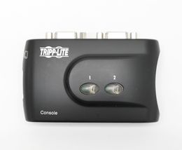Tripp-Lite CB6817 Compact USB KVM Switch 2Port with Audio image 3
