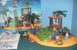 RARE Vintage Playmobil #3799 Pirates&#39; Secret Island Comp. w/Box/ EXC! (r... - £101.80 GBP