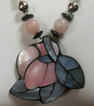 Vintage Pink Quarts Stone &amp; Floral Shell Inlay Pendant Necklace - £32.95 GBP