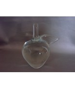 Beautiful Art Glass Clear Glass Apple Paperweight ~ Unsigned - $7.99