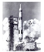 Rockets &amp; Missiles-U.S.A.F.  by The Martin Company (1970&quot;s) 5 photographs - $8.12 CAD