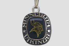 Minnesota Vikings Pendant by Balfour - £22.68 GBP