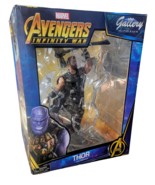 DIAMOND SELECT - Avengers Infinity War THOR PVC Diorama  - Broken Arm - ... - $733.47 MXN