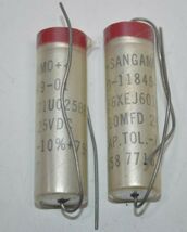 Lot of 2 Vintage NOS Sangamo Capacitors 600MFD 25VDC 10%  10-11849-01 - €14,41 EUR
