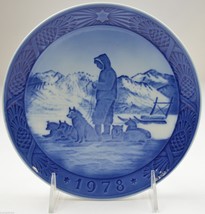 Vintage Royal Copenhagen Christmas Collector Plate Greenland Scenery 1978 Decor - £18.25 GBP