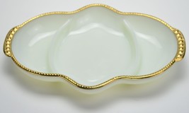 Fire King Oven Ware Seving Dish Vintage Collectible Milk Glass Anchor Hocking - £13.22 GBP