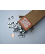 Box of 100 3/8&quot; Victor 12703-S Steel duplex cable clamps (UF) romex, cab... - €3,81 EUR