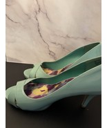 Women&#39;s Size 10 Madden Girl Gertiee Mint Green Peep Toe Pump - $16.27 CAD