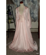 OLGA Pink Gown With Buttons &amp; Robe Peignoir 92770 &amp; 94250 Wide Sweep M/L - $225.72