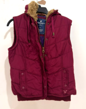 American Eagle Outfitters Women&#39;s L Puffer Vest Maroon Hooded Faux Fur Trim - $20.78