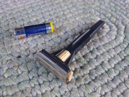 # VINTAGE SOVIET USSR RUSSIAN SAFETY RAZOR ISKRA #2 - $16.72