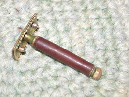 # ANTIQUE UNKNOWN BRAND SAFETY RAZOR - £40.20 GBP