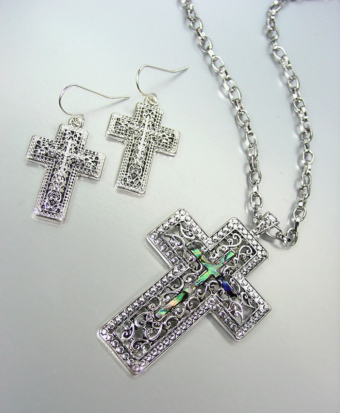 CLASSIC Brighton Bay Silver Filigree Mother of Pearl Shell Cross Necklace Set - $21.99