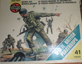 HO train ho Scale W.W. II British Paratroops (41 pieces) - £7.79 GBP