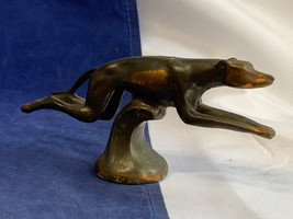 Vtg 1930&#39;s Greyhound Ornament Hood Metal Racing Dog Figure - £97.74 GBP