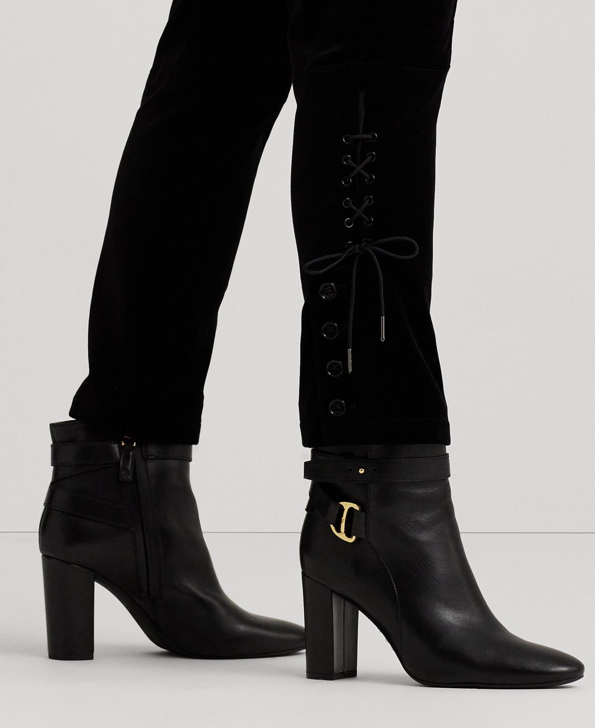 Lauren Ralph Lauren Stretch Velvet Jodhpur Pants Women's Casual Pants Black V...