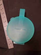 TUPPERWARE Teal Forget-Me-Not Half Fruit Vegetable Tomato Onion Keeper - $7.69