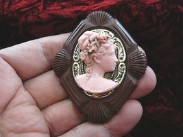 (CL21-1) WOMAN crown of FLOWERS burgundy pink CAMEO Pin Pendant Jewelry ... - $564.81 MXN