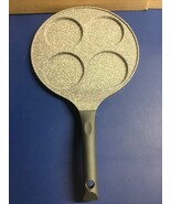 Banquet pancake pan,non stick - $13.58 CAD