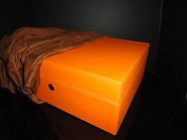 Brizard Airflow Humidor in Racing Orange Leather with cutter and lighter NIB image 3