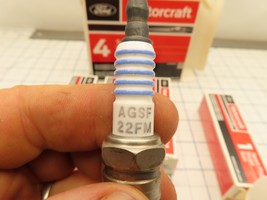 Ford AGSF22FM Spark Plug Finewire Platinum SP-500 4 Pack - $22.98