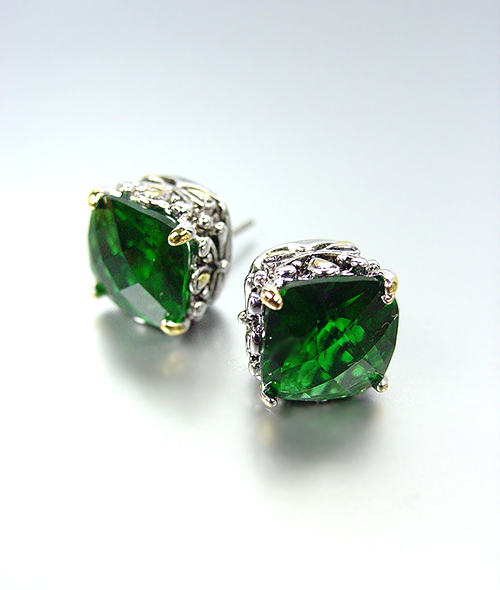 NEW Designer Style PETITE Silver Gold Balinese Emerald Green CZ Crystal Earrings - $19.99