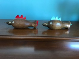 Vintage Wood Fish by Enesco Japan Salt &amp; Pepper Shakers - £11.67 GBP