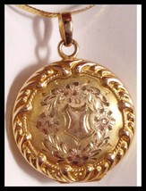 14kt GOLD Antique Victorian Locket Necklace * Vintage keepsake* photo keeper*  - £461.05 GBP