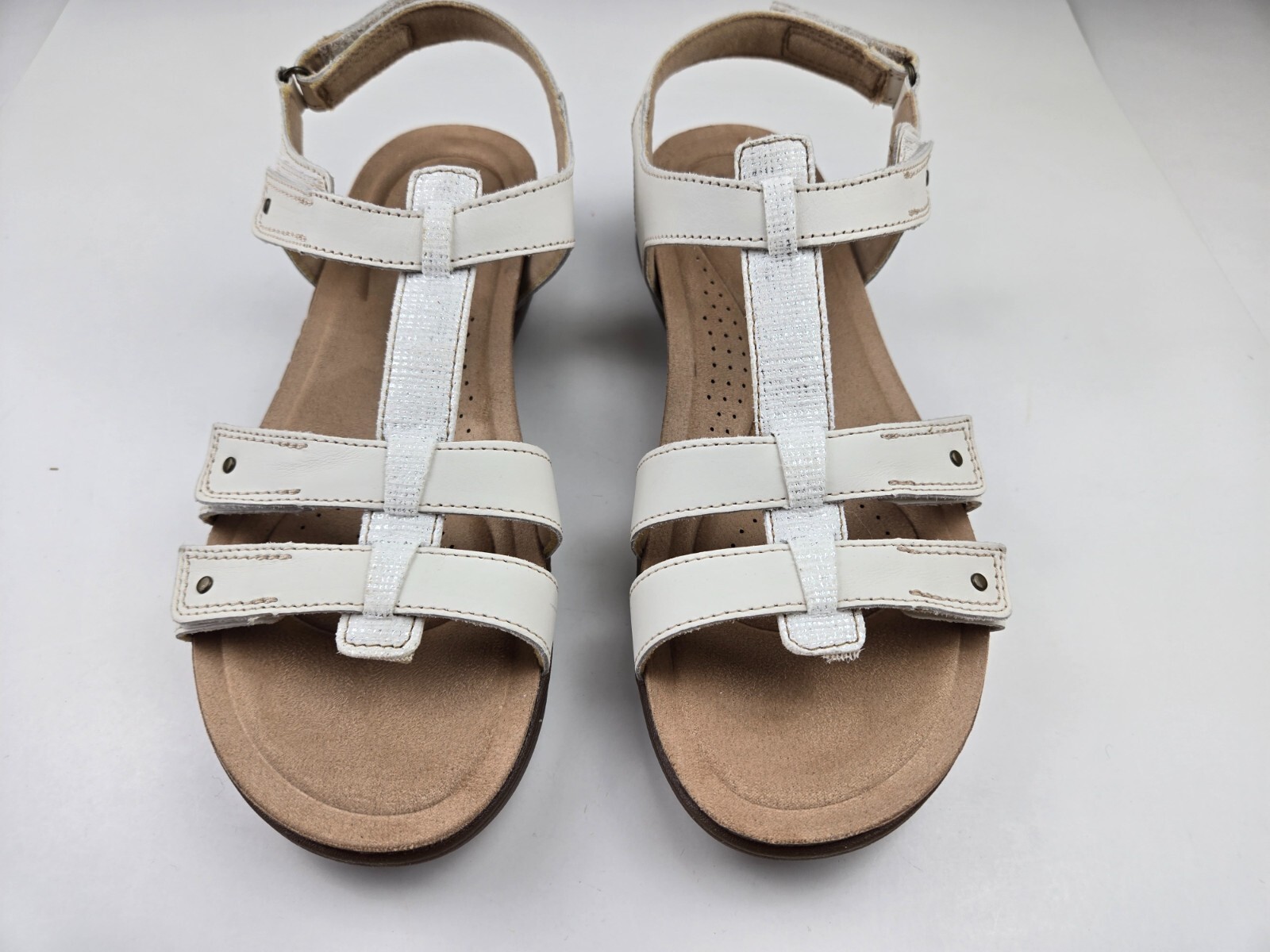 Clarks Women's, April Cove Sandal,  12 M Item image 2