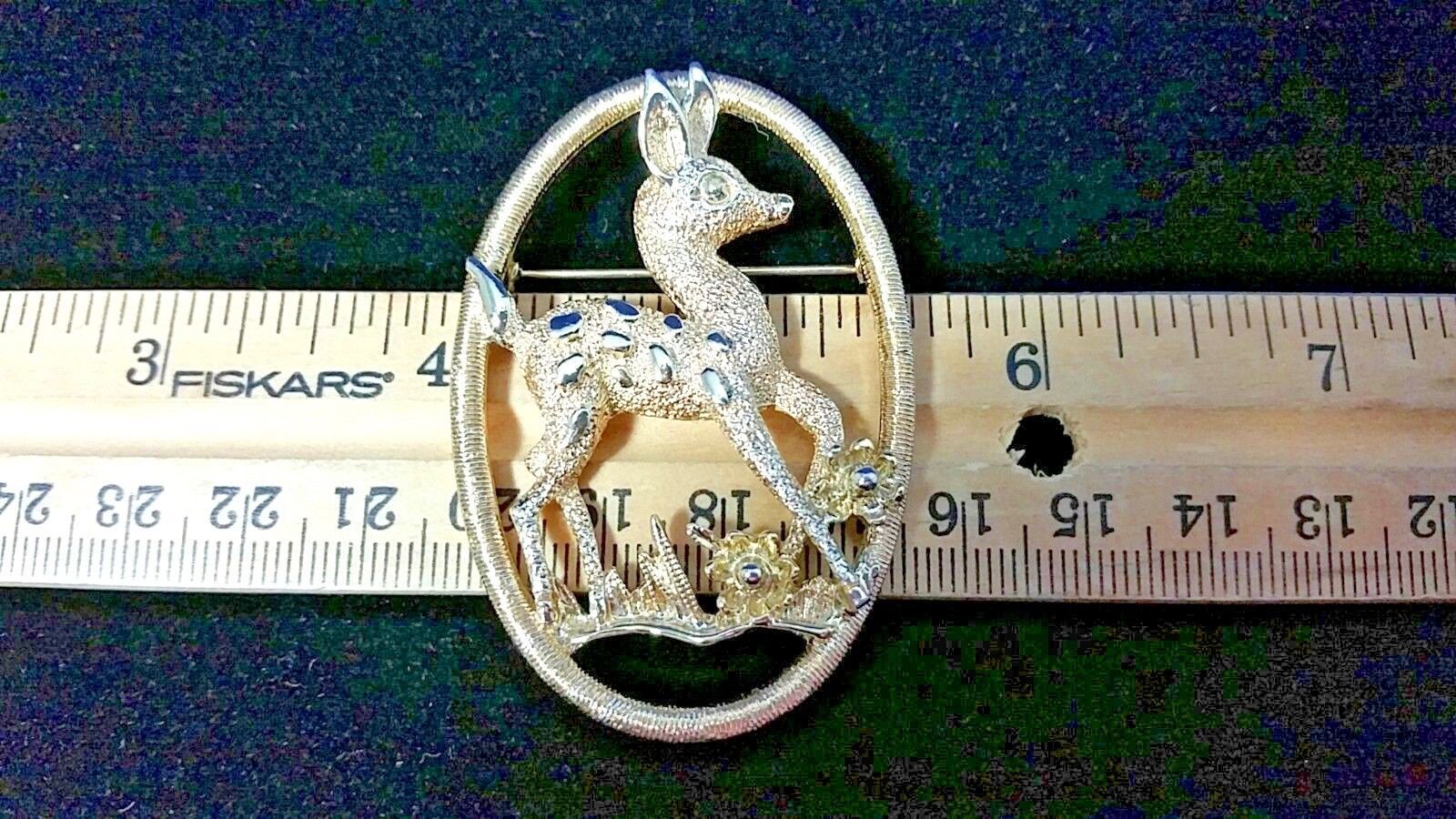 Vintage Signed Designer Sarah Coventry Gold Tone Little Doe Brooch Pin 2 1/4" Item image 6