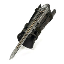 Assassin&#39;s Creed Hidden Blade Wrist Dagger - Cosplay Accessory - £31.06 GBP