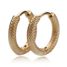 ZORCVENS Newest Punk Gold Stainless Steel Hoop Earrings Stripes Huggie Earrings  - £7.78 GBP