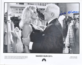 LESLIE NIELSEN Signed Photo - The Naked Gun: From The Files Of Police Squad  w/c - £151.81 GBP