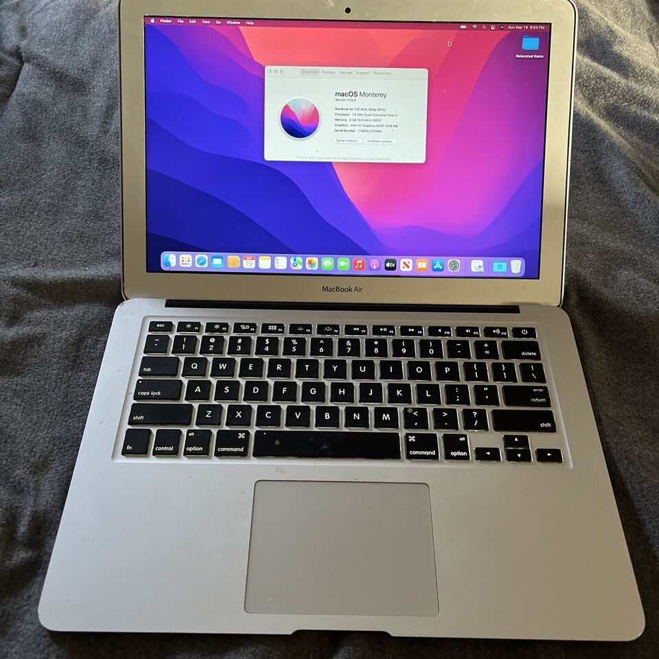 Primary image for Apple MacBook Air 13" (128GB SSD, Intel Core i5 5th Gen., 1.6 GHz, 4GB) Laptop