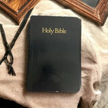 Holy Bible King James Version Words of Christ in  Red - Regency 162 Black Good - £11.41 GBP