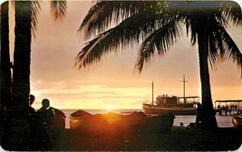 Chrome Mexico Postcard O125 Sunset at El Sol Beach Puerto Vallarta Boats People - £3.72 GBP