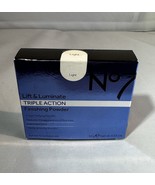 No7 Lift &amp; Laminate Triple Action Finishing Powder - Light/Medium - $376.24 MXN
