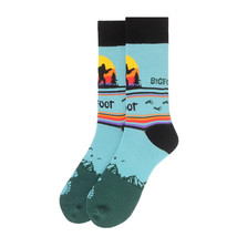 Men&#39;s Bigfoot Sasquatch Socks Mountain Sunset Retro Gift for Him New - £10.89 GBP