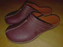 ACORN LADIES SLIP-ON CLOGS-W6-MANMADE-WORN ONCE-LIGHTWEIGHT-CUTE - £13.96 GBP