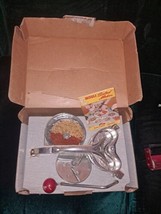 Rare Vintage MOULI JULIENNE TV SHREDDER SALAD MAKER FOOD SLICER GRATER N... - £65.93 GBP